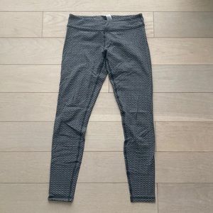 Ivivva girls gray blue checkered weave pattern tights